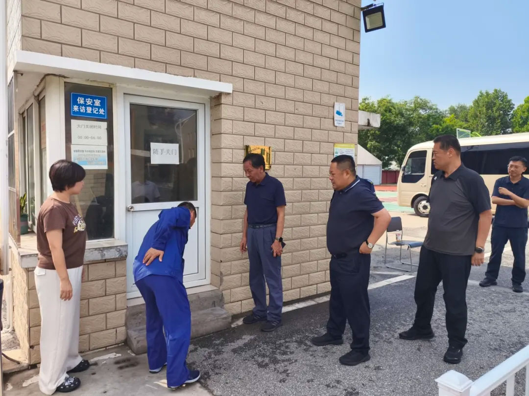 织密筑牢全域安全防控屏障